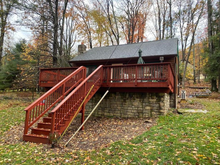 Cubs Den - Hot Tub- Walk To Lake- Fire Pit - Kayaks オークランド エクステリア 写真